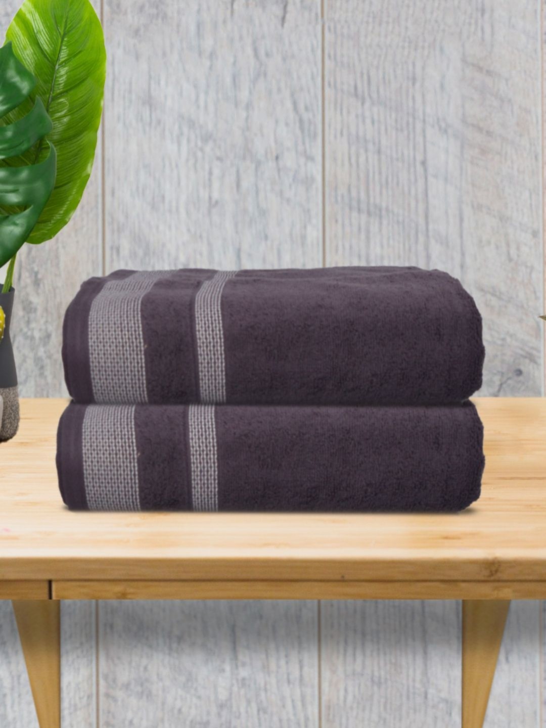 

Aura Grey & White 2 Pieces Striped Cotton 400 GSM Bath Towels