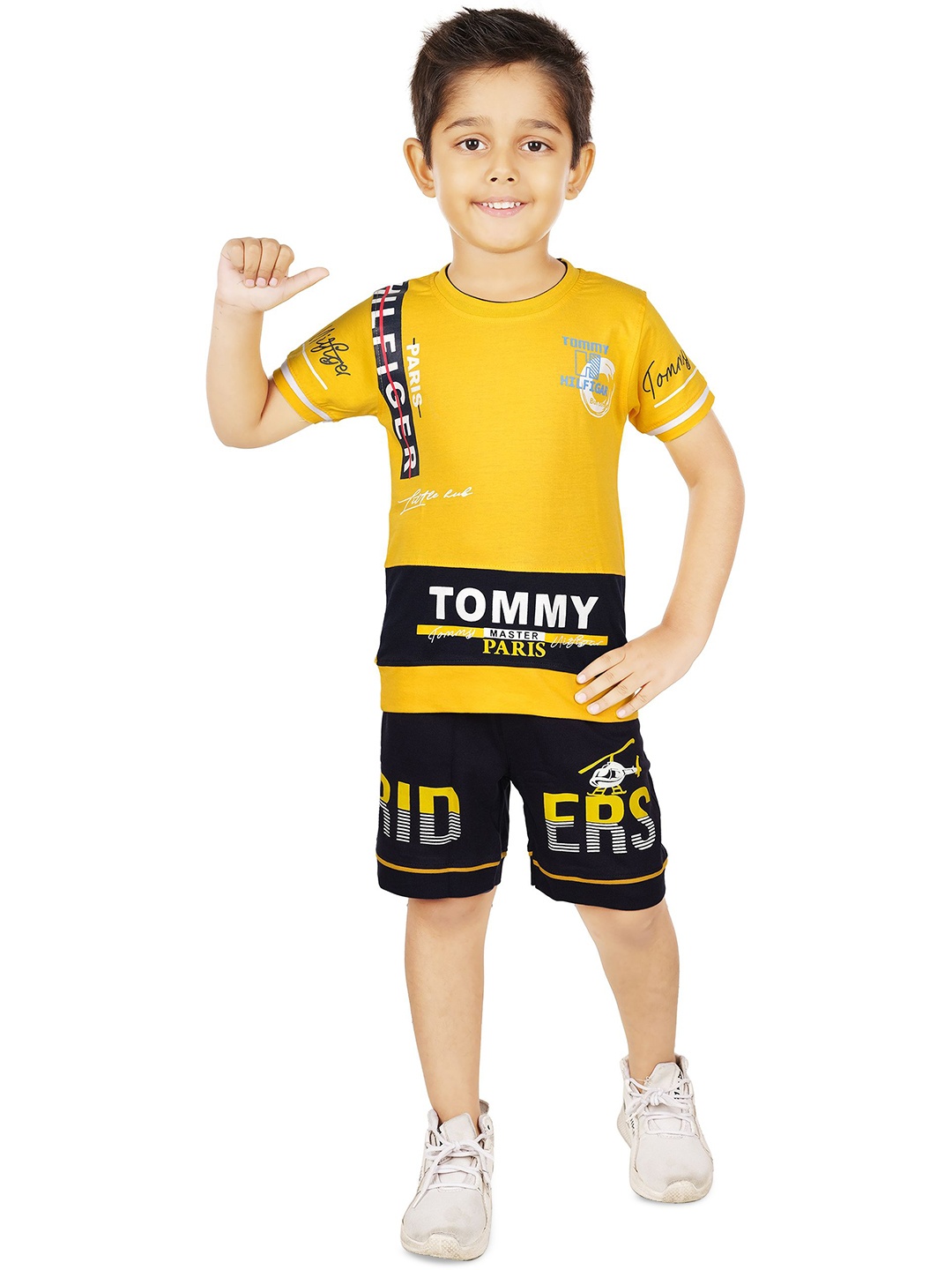 

BAESD Boys Printed Pure Cotton T-shirt With Shorts, Yellow