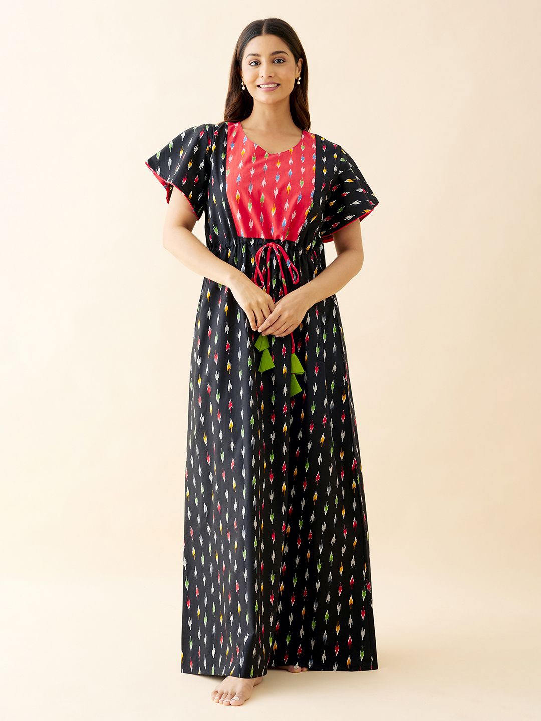 

Maybell Abstract Printed Nighty with Tie-up Nightdress, Black