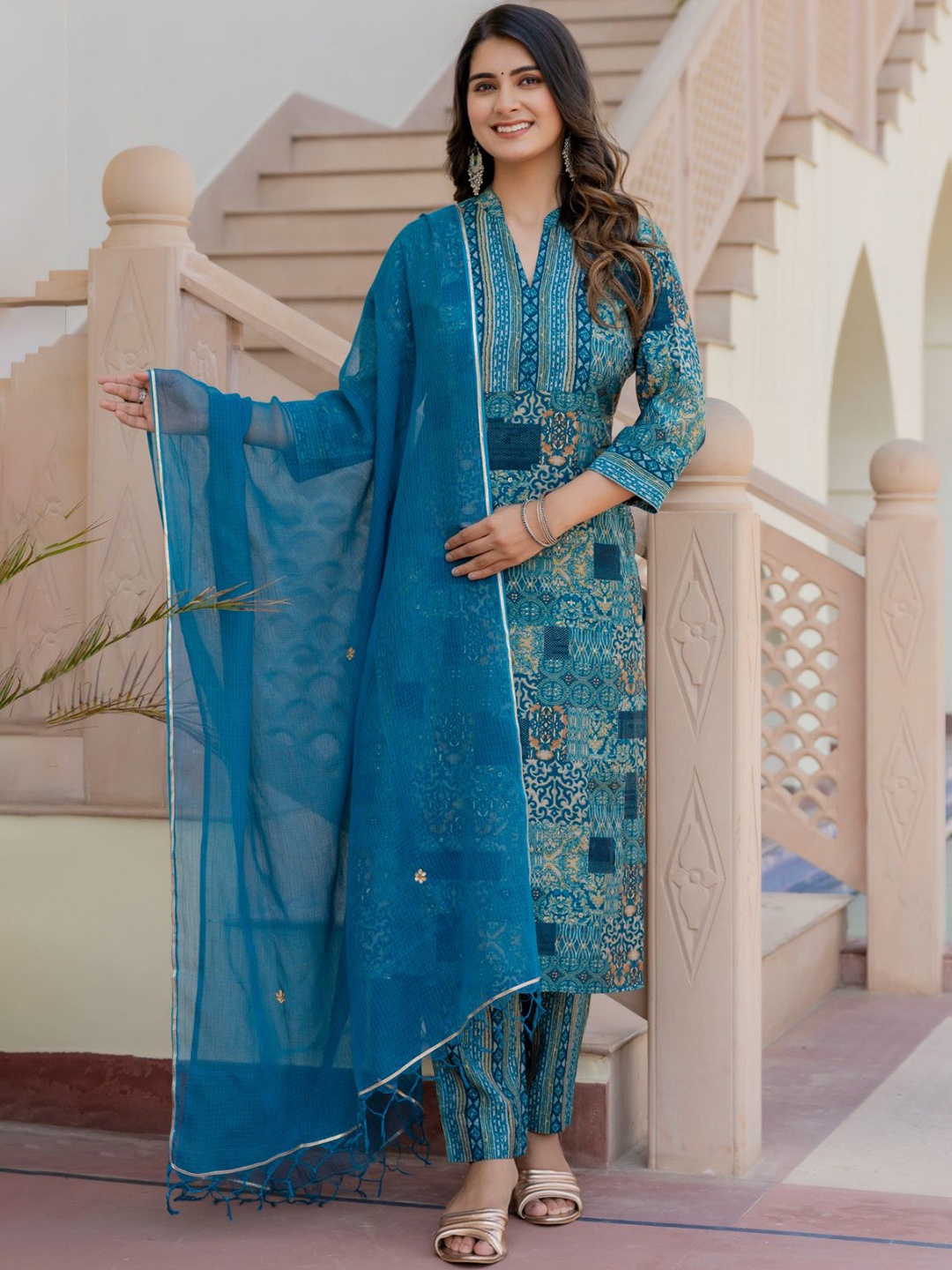 

Rangeelo Floral Mandarin Collar Chanderi Cotton Straight Kurta with Trouser & Dupatta, Blue