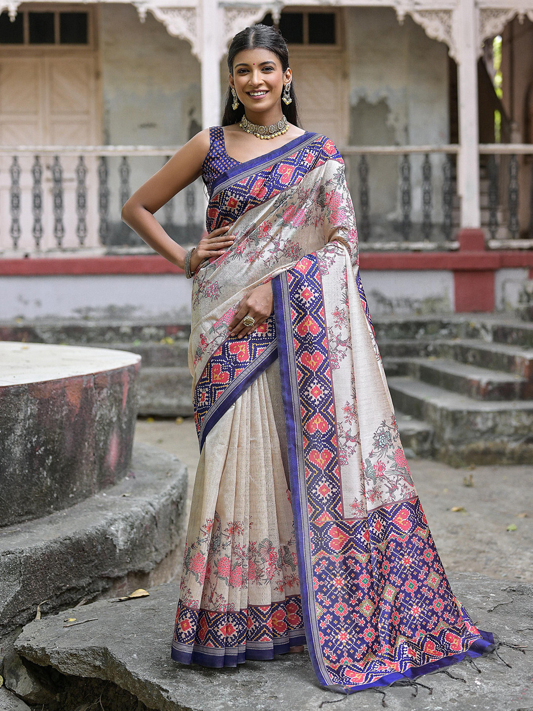

LeeliPeeri Designer Floral Silk Blend Tussar Saree, Blue