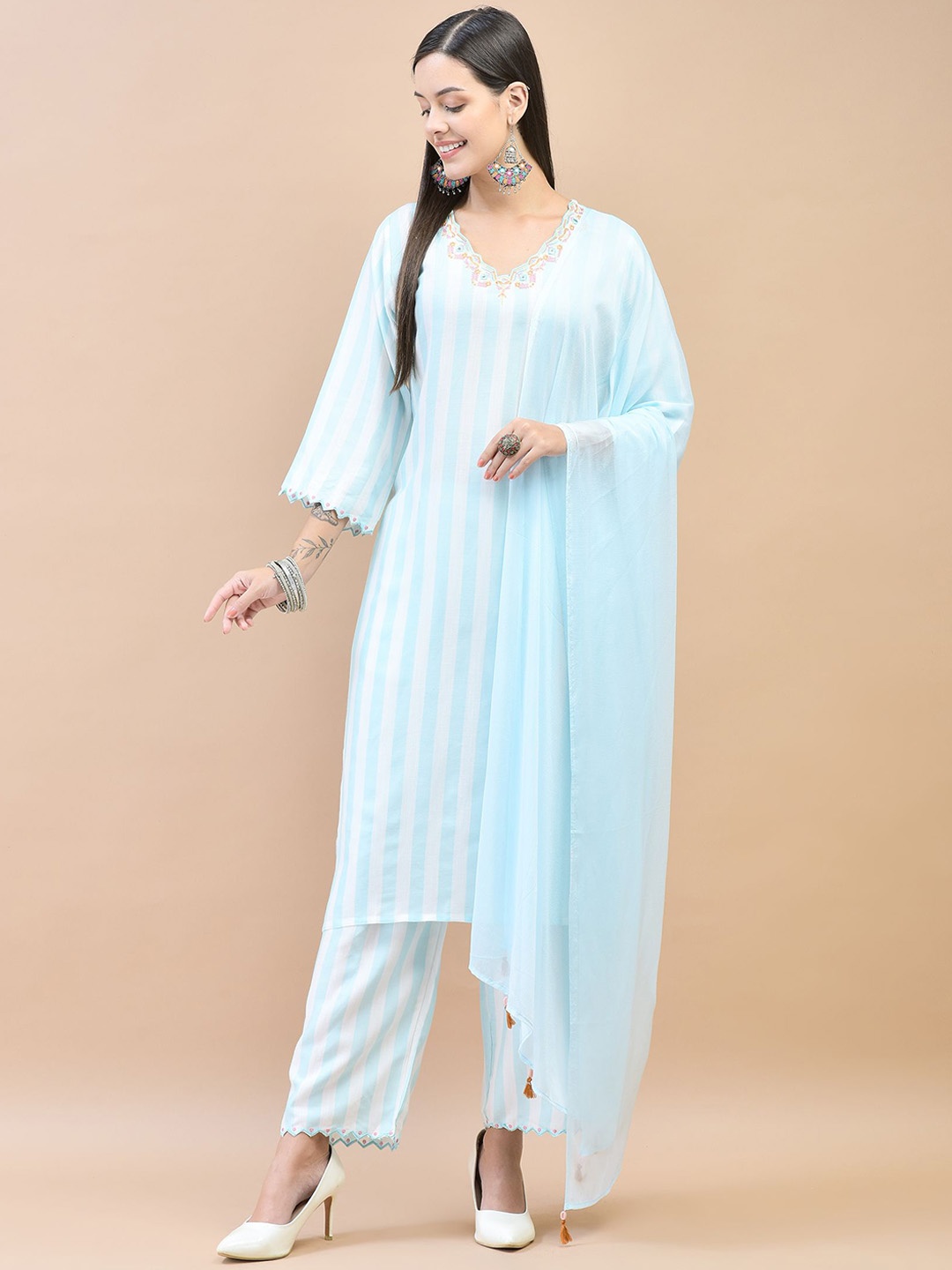 

Shree Striped Regular Thread Work Liva Kurta With Trousers & Dupatta, Blue