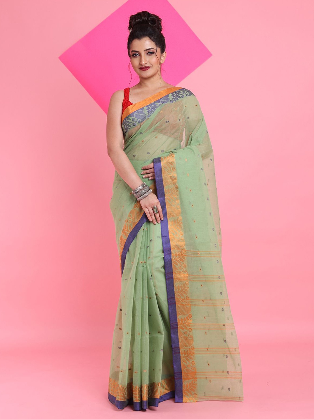 

Arhi Woven Design Pure Cotton Taant Saree, Green