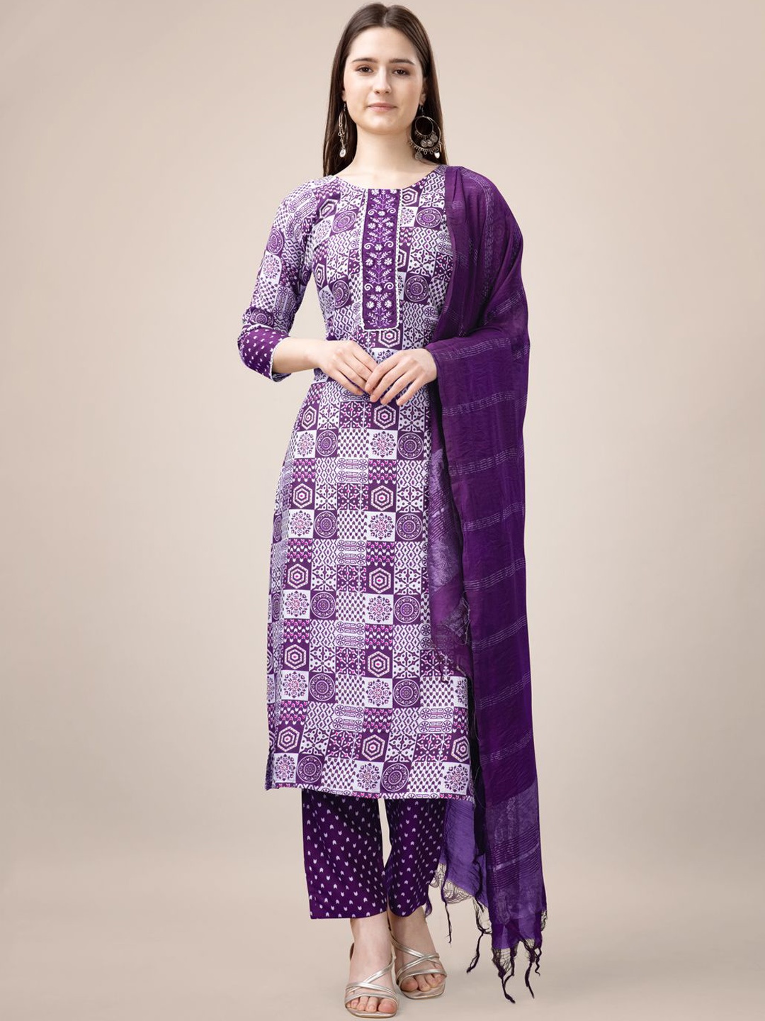 

WILNERCROWN Ethnic Motifs Printed Thread Work Straight Kurta with Trousers & Dupatta, Purple