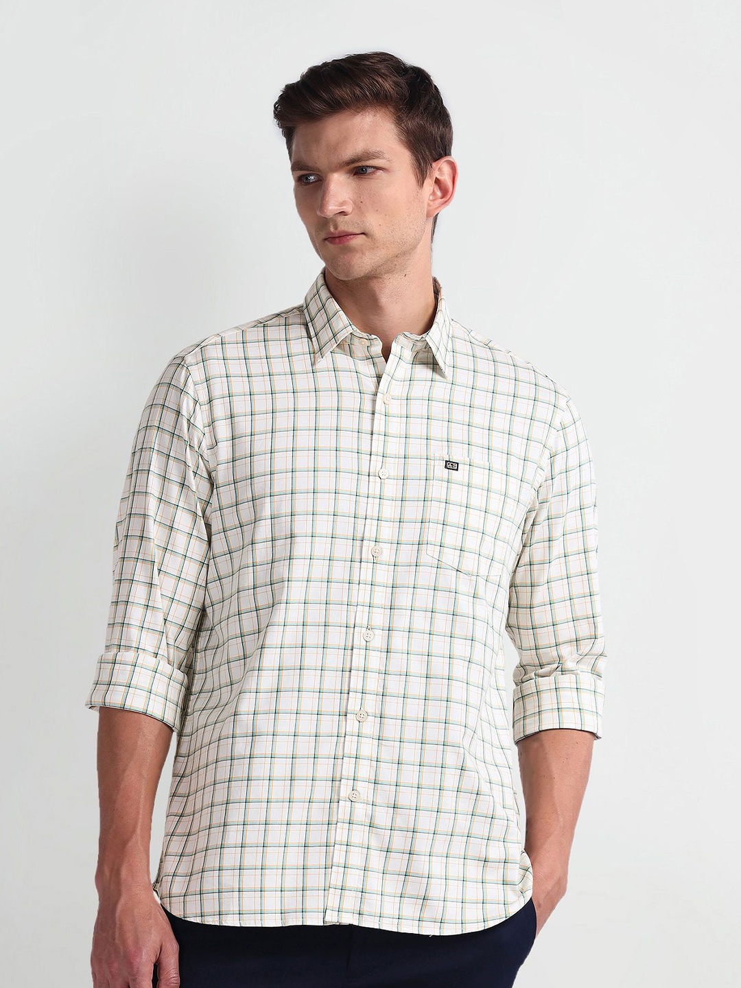 

Arrow Sport Men Smart Spread Collar Tartan Checked Cotton Slim Fit Casual Shirt, Green