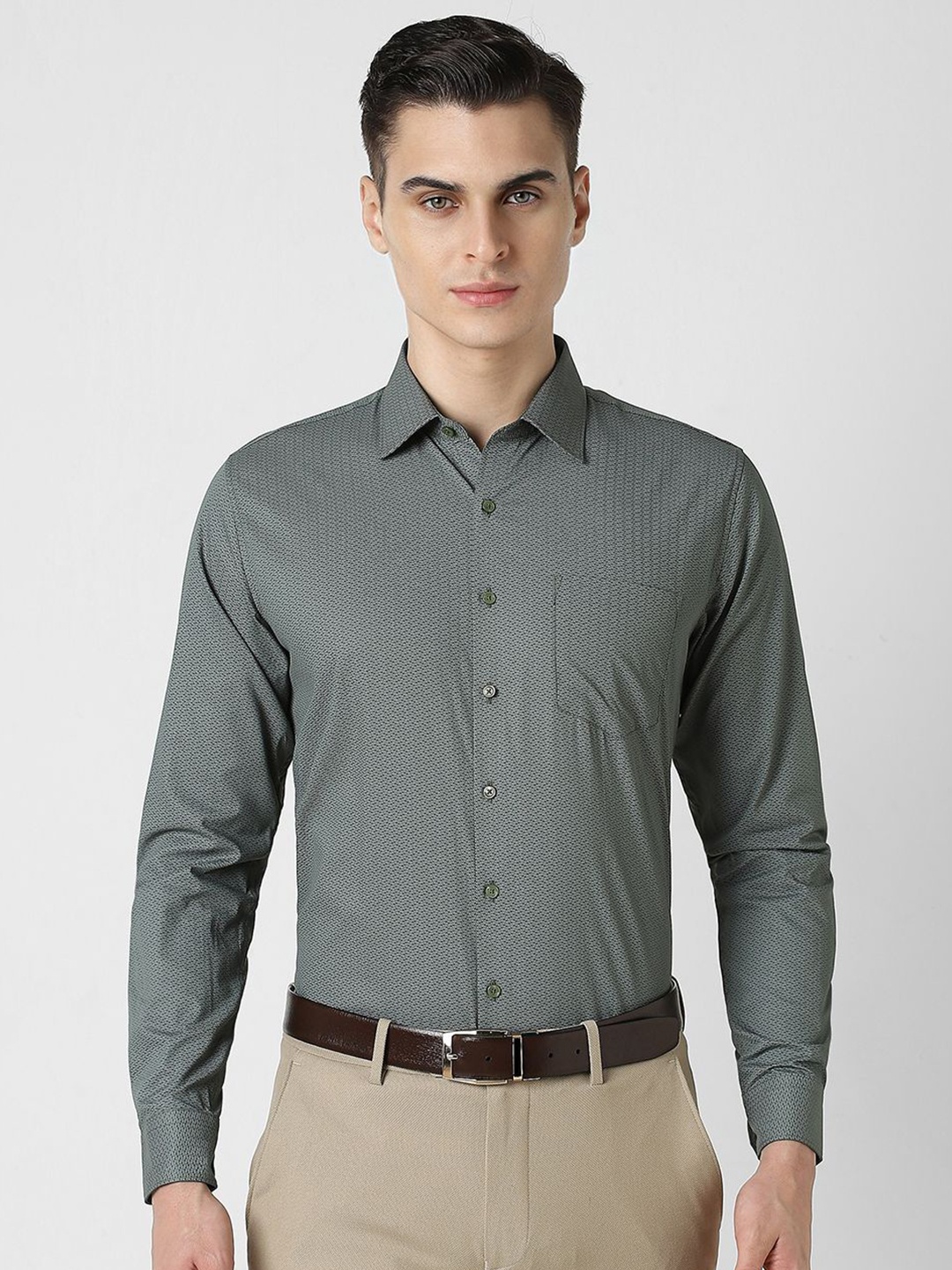 

Van Heusen Men Spread Collar Geometric Printed Cotton Slim Fit Formal Shirt, Green