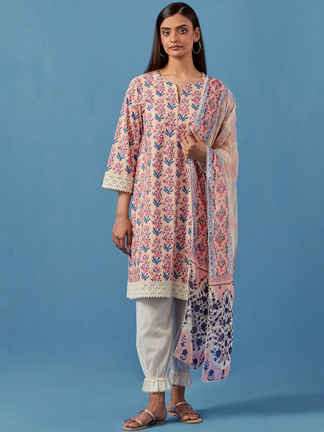 

Sage Saga Floral Printed Pure Cotton Straigh Kurta & Salwar With Dupatta, Peach