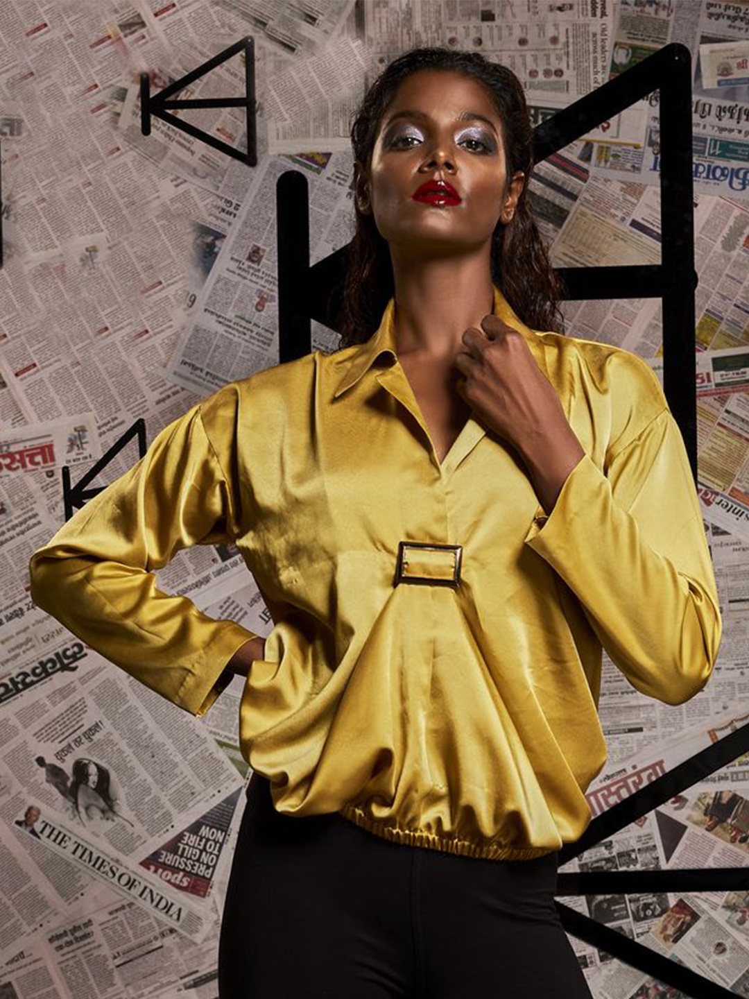 

ECHKE Women Solid Lapel Collar Top, Mustard