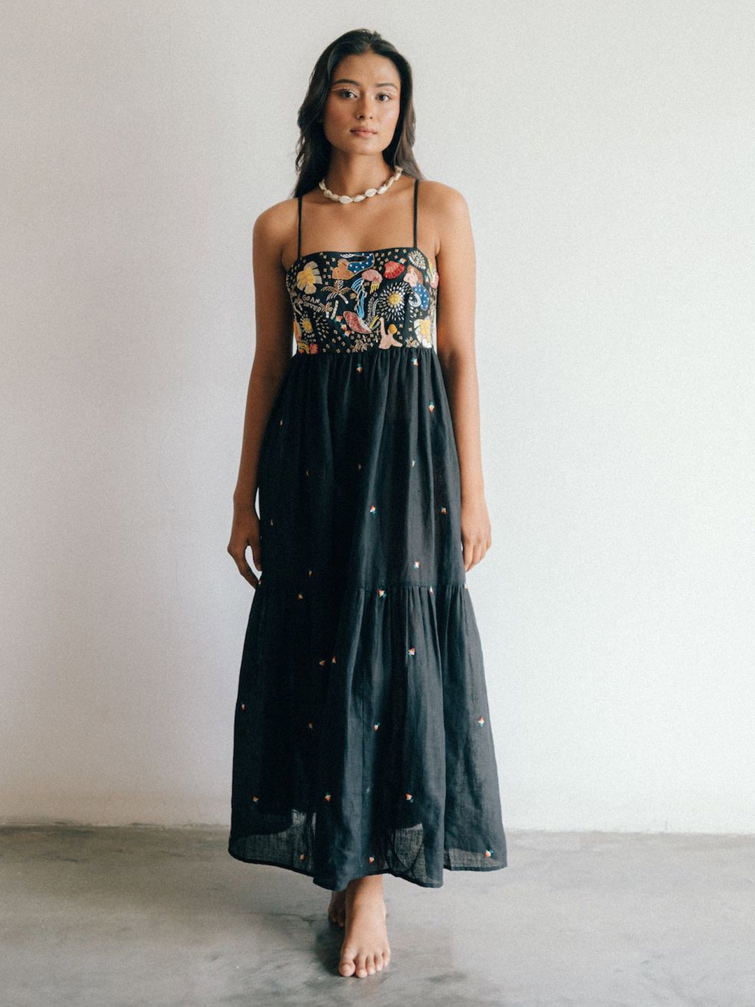 

LABEL SUGAR Bohemian Linen Maxi Dress, Black