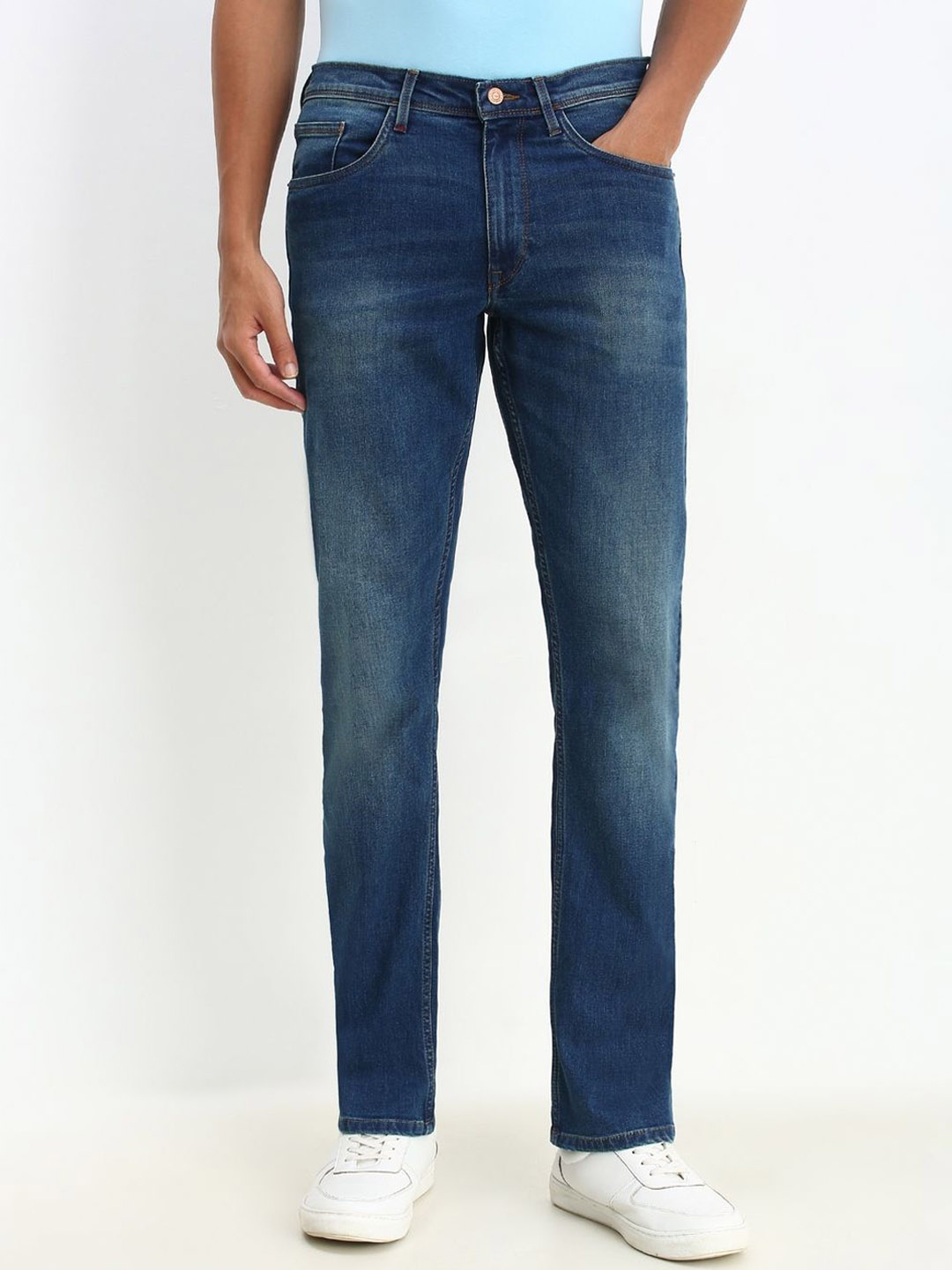 

Allen Solly Men Straight Fit Light Fade Jeans, Blue
