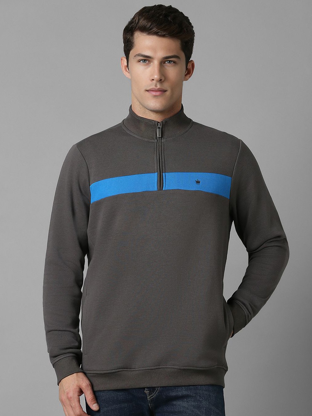 

Louis Philippe Men Solid Knitted Sweatshirt, Grey