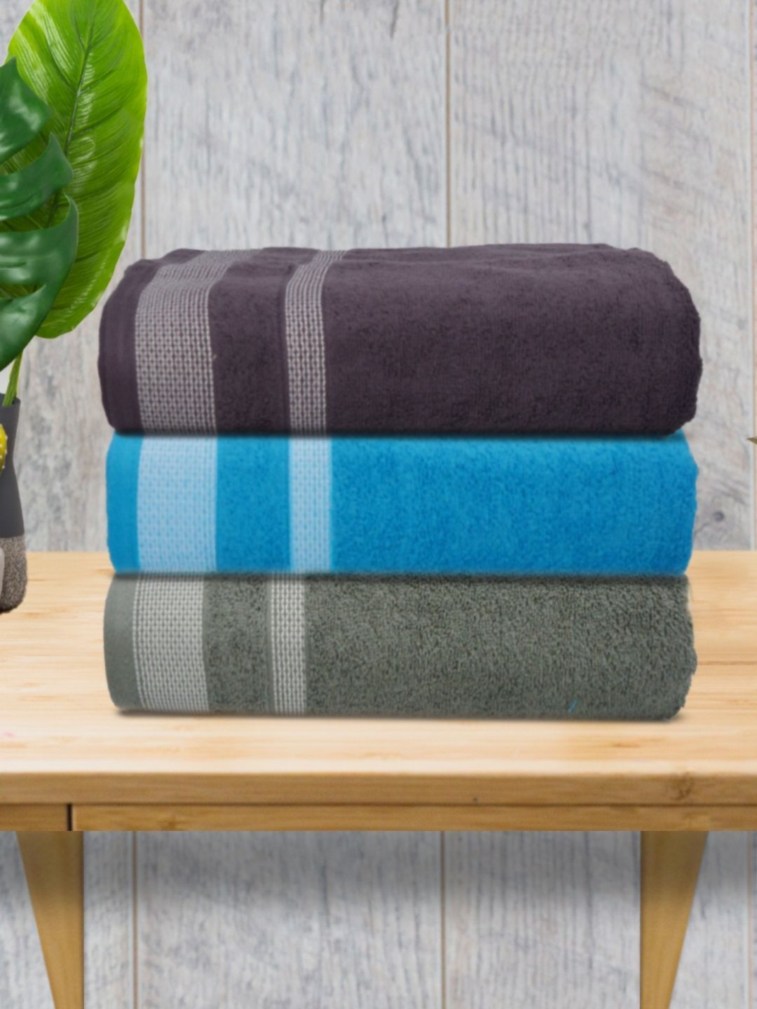 

Aura Blue & Grey 3 Pieces Printed Cotton 400 GSM Bath Towels