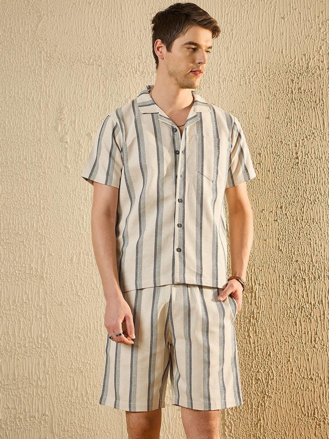 

Modeve Striped Cuban Collar Shirt With Shorts, Cream