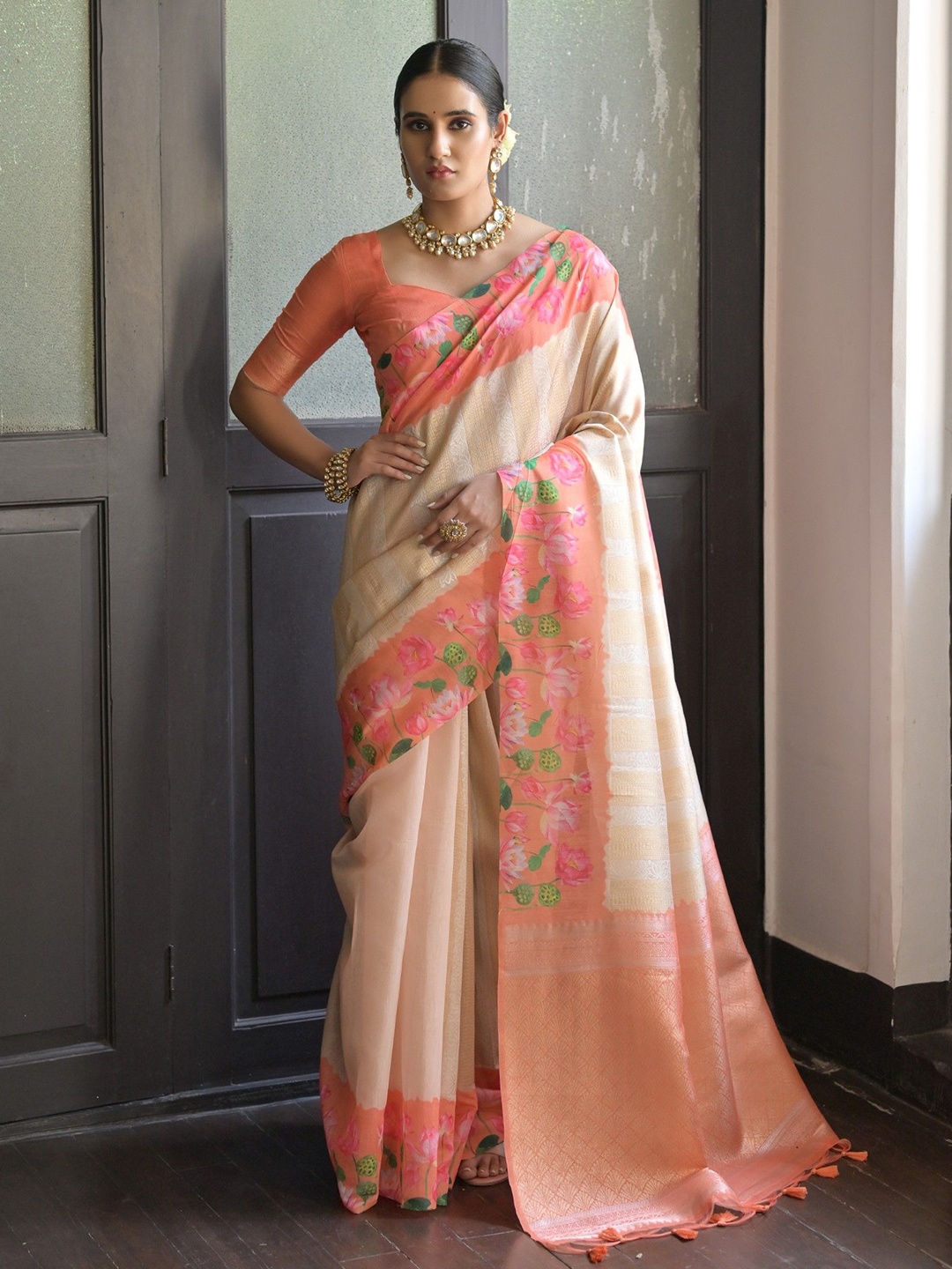 

LeeliPeeri Designer Floral Zari Silk Blend Banarasi Saree, Pink