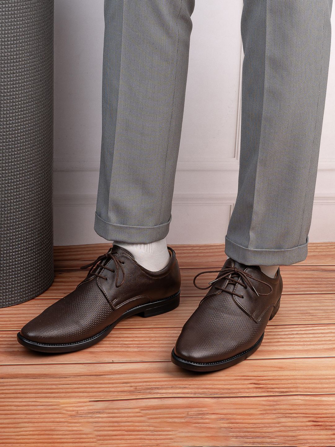 

ESMEE Men Textured Formal Derbys, Brown