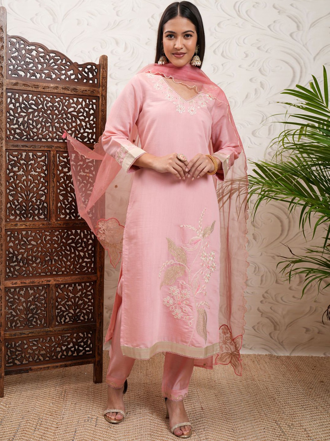 

Vishudh Coral Pink Floral Embroidered V Neck Straight Kurta & Trousers With Dupatta