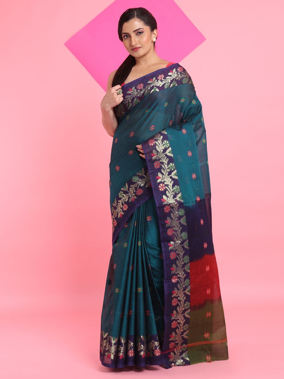 

Arhi Woven Design Floral Motifs Zari Saree, Teal