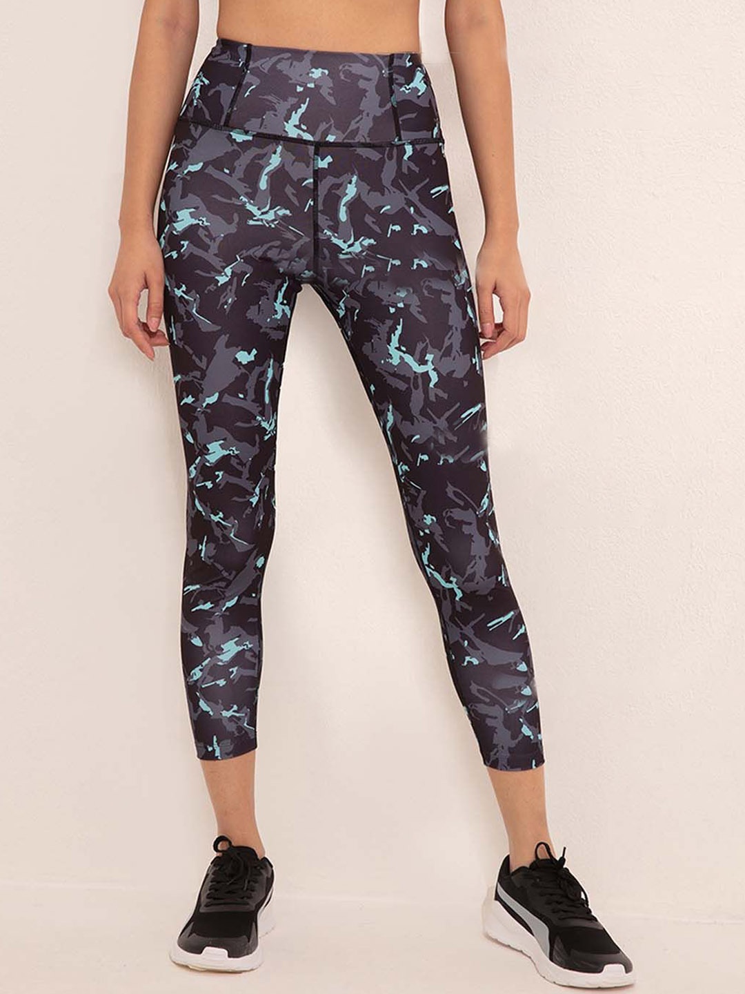 

Nykd Women Printed Ankle-Length Gym Tights, Grey