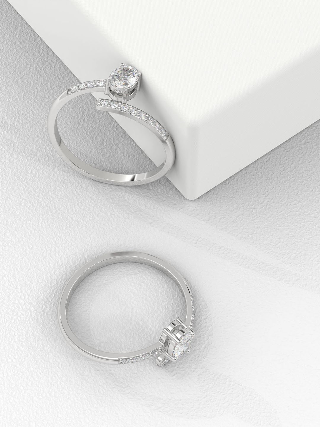 

DEARDONAA JEWELLERY 925 Sterling Silver Rhodium-Plated CZ Stones Studded Finger Ring