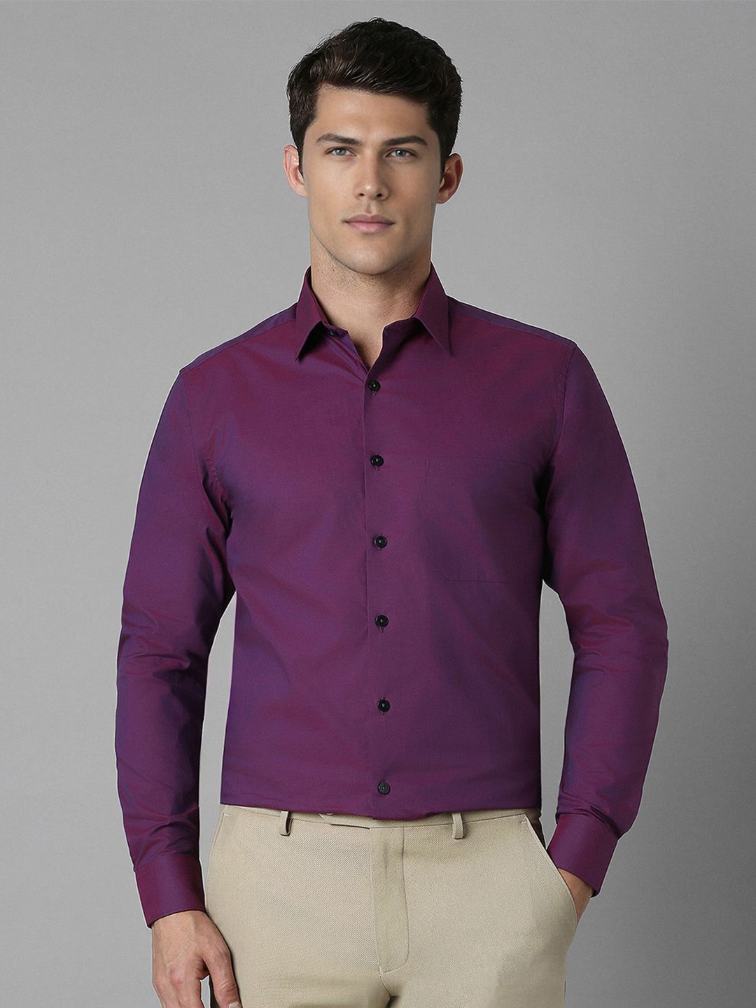 

Louis Philippe Men Spread Collar Solid Cotton Slim Fit Formal Shirt, Purple