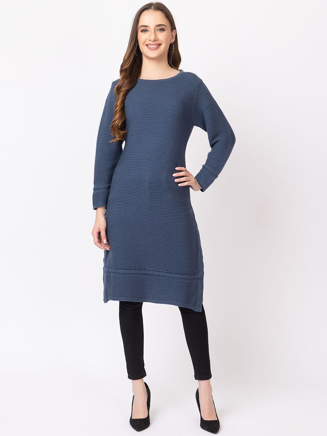 

Anouk Self Design Round Neck Jacquard Knitted Straight Kurta, Grey