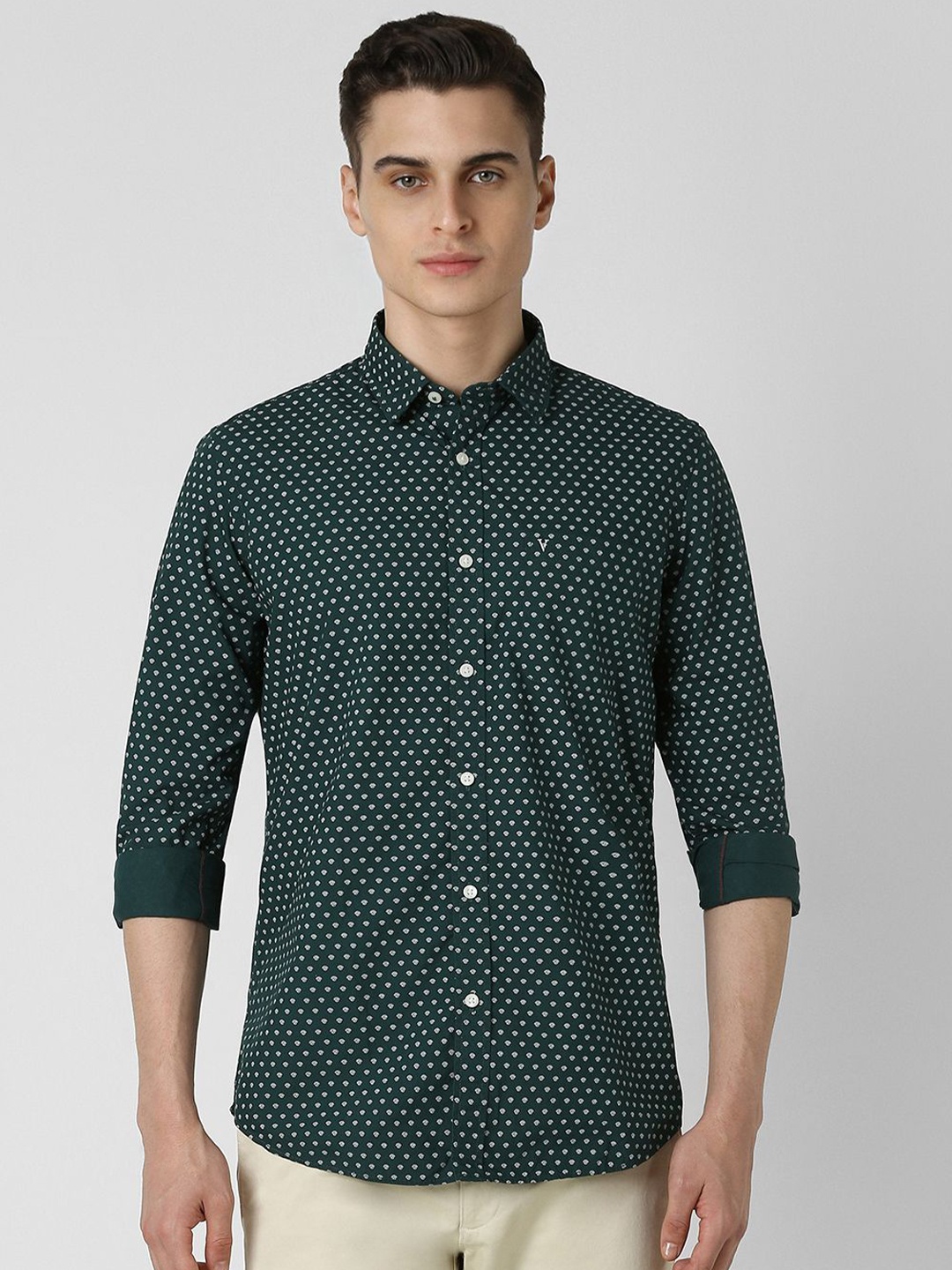 

Van Heusen Sport Men Spread Collar Geometric Printed Cotton Slim Fit Casual Shirt, Green