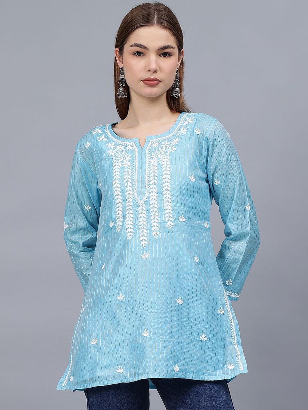 

Seva Chikan Ethnic Motifs Embroidered Chikankari Handloom Chikankari Kurti, Blue