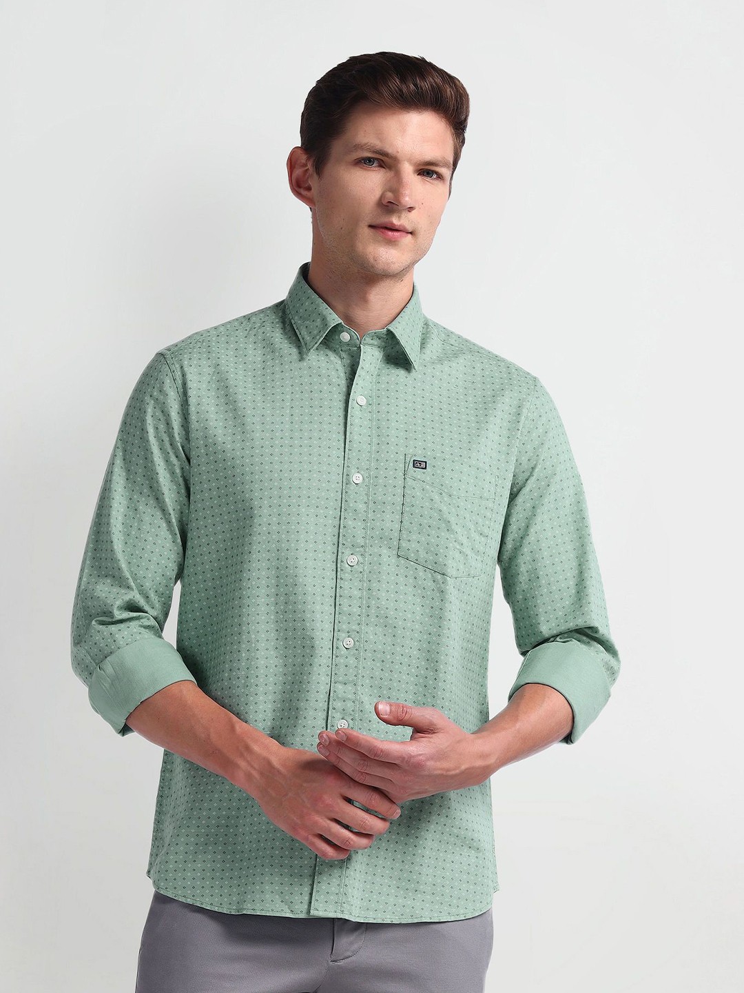 

Arrow Sport Men Smart Spread Collar Micro Ditsy Printed Cotton Slim Fit Casual Shirt, Green