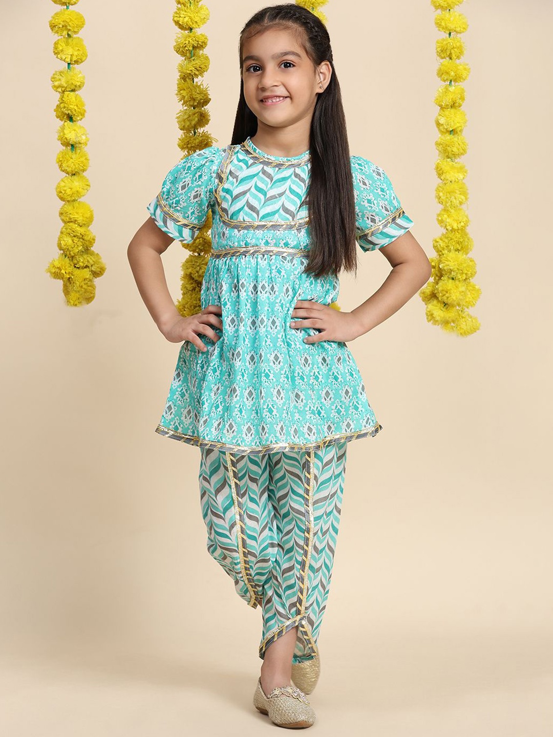 

Cutiekins Girls Ethnic Motifs Printed Puff Sleeves A-Line Kurta with Dhoti Pant, Turquoise blue