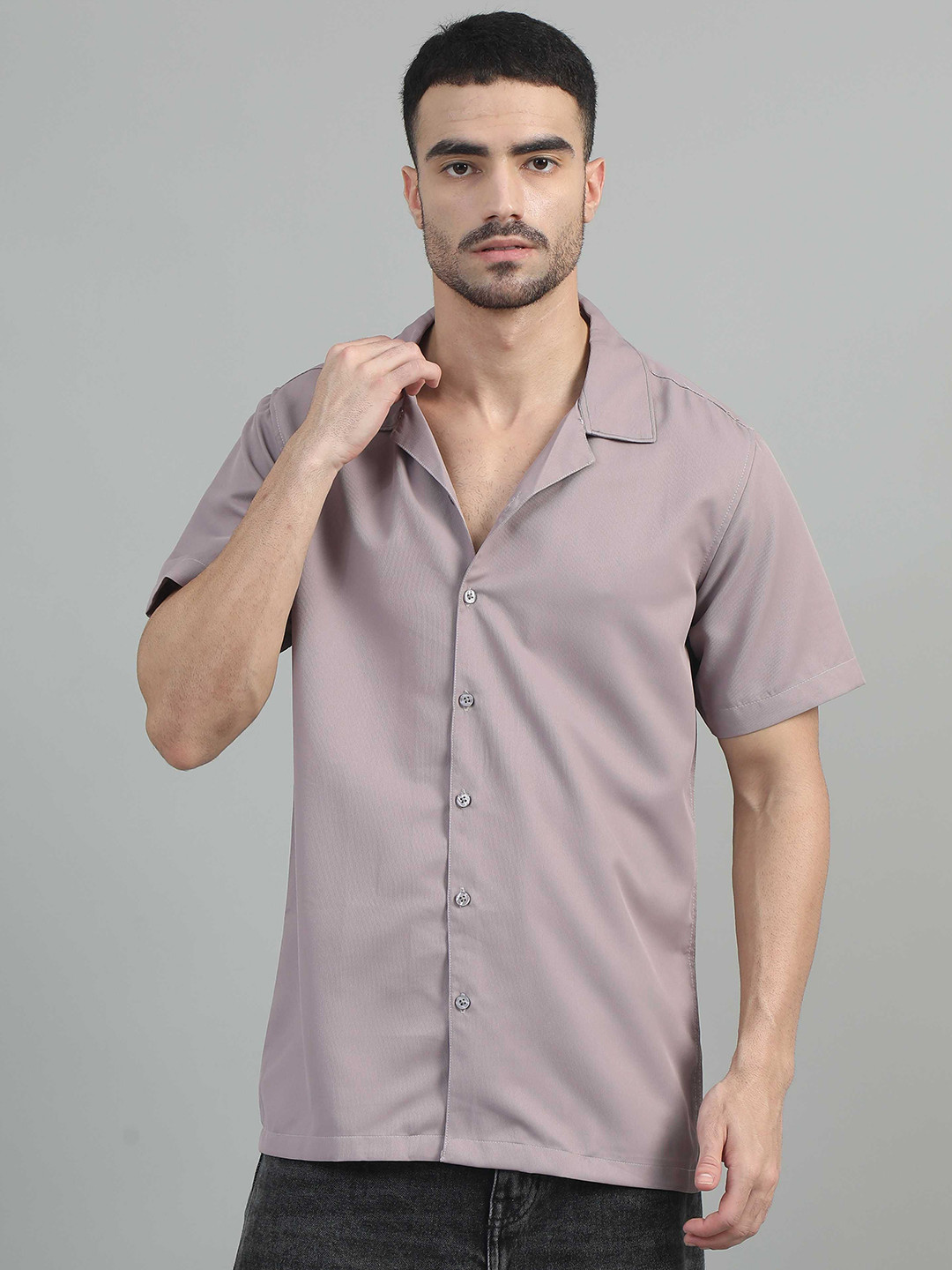 

SORATIA Men Cuban Collar Textured Solid Elastane Relaxed Fit Casual Shirt, Grey