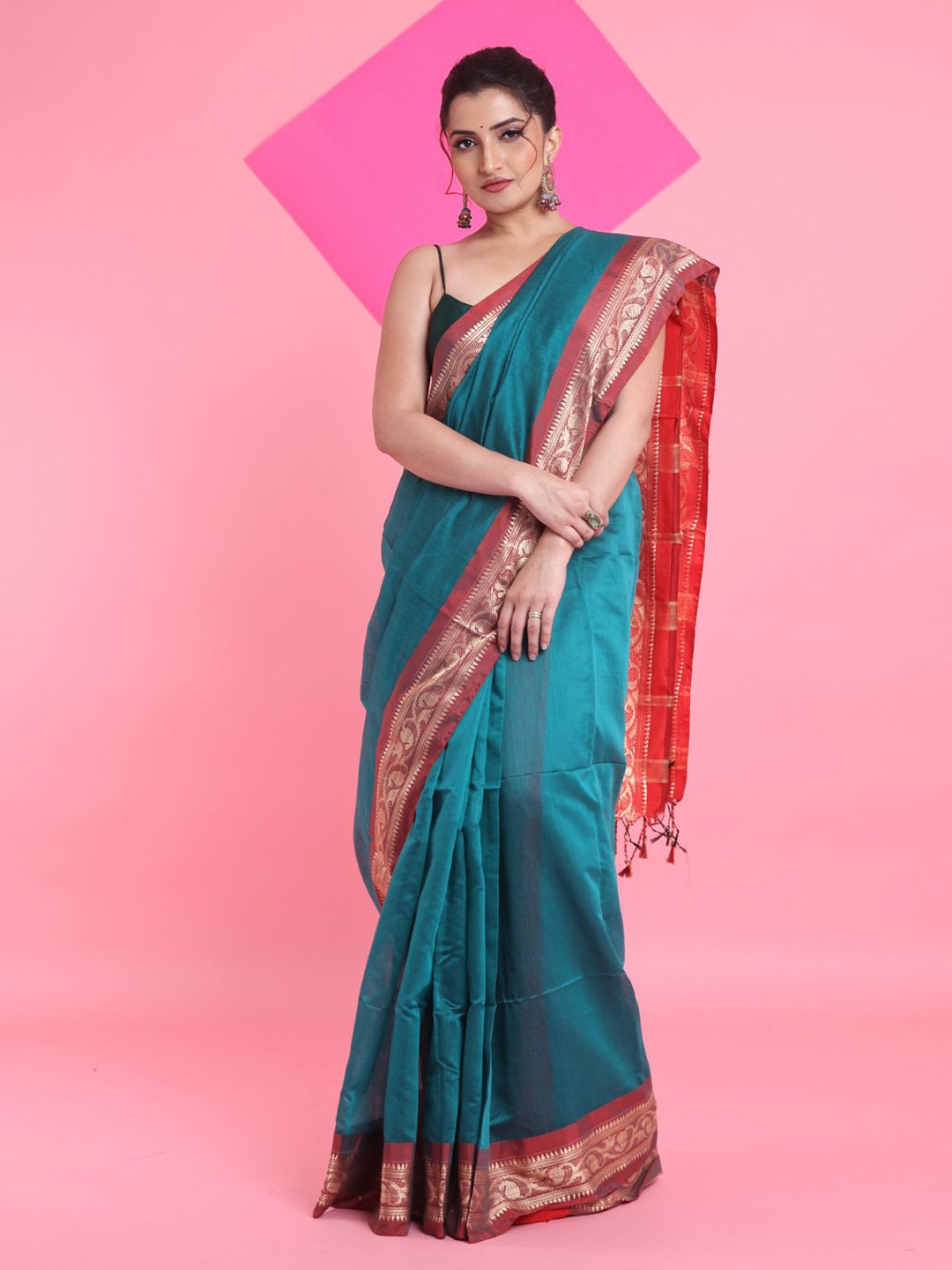 

Arhi Woven Design Zari Nakshi Borders Saree with blouse piece, Teal