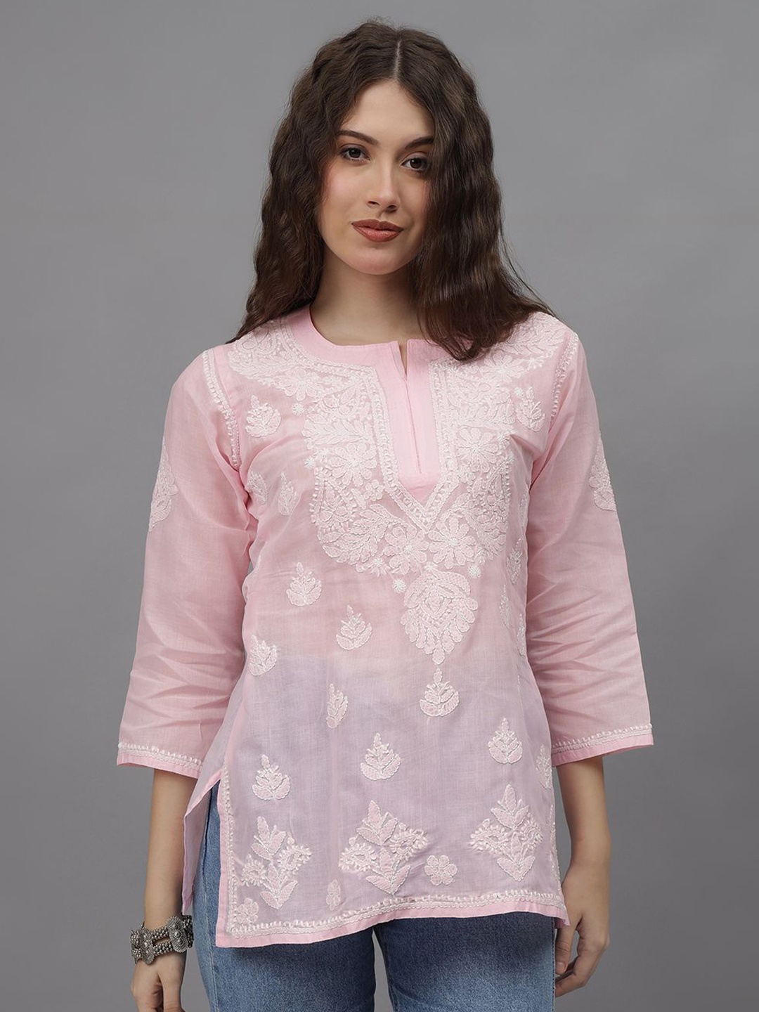 

Seva Chikan Ethnic Motifs Embroidered Chikankari Handloom Chikankari Kurti, Pink