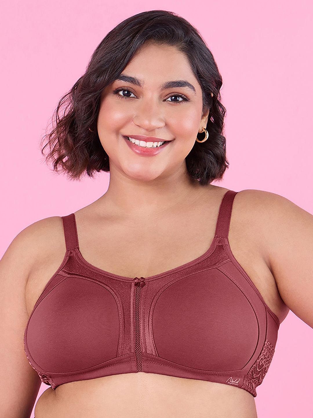 

Nykd By Nykaa Everyday Cotton M-Frame Bounce Control Non-Padded Non-Wired Bra NYB101, Red