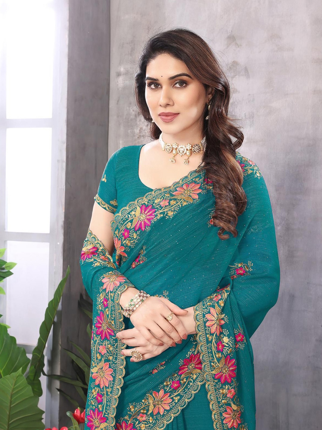 

KHRITI FAB Floral Embroidered Pure Georgette Saree, Turquoise blue