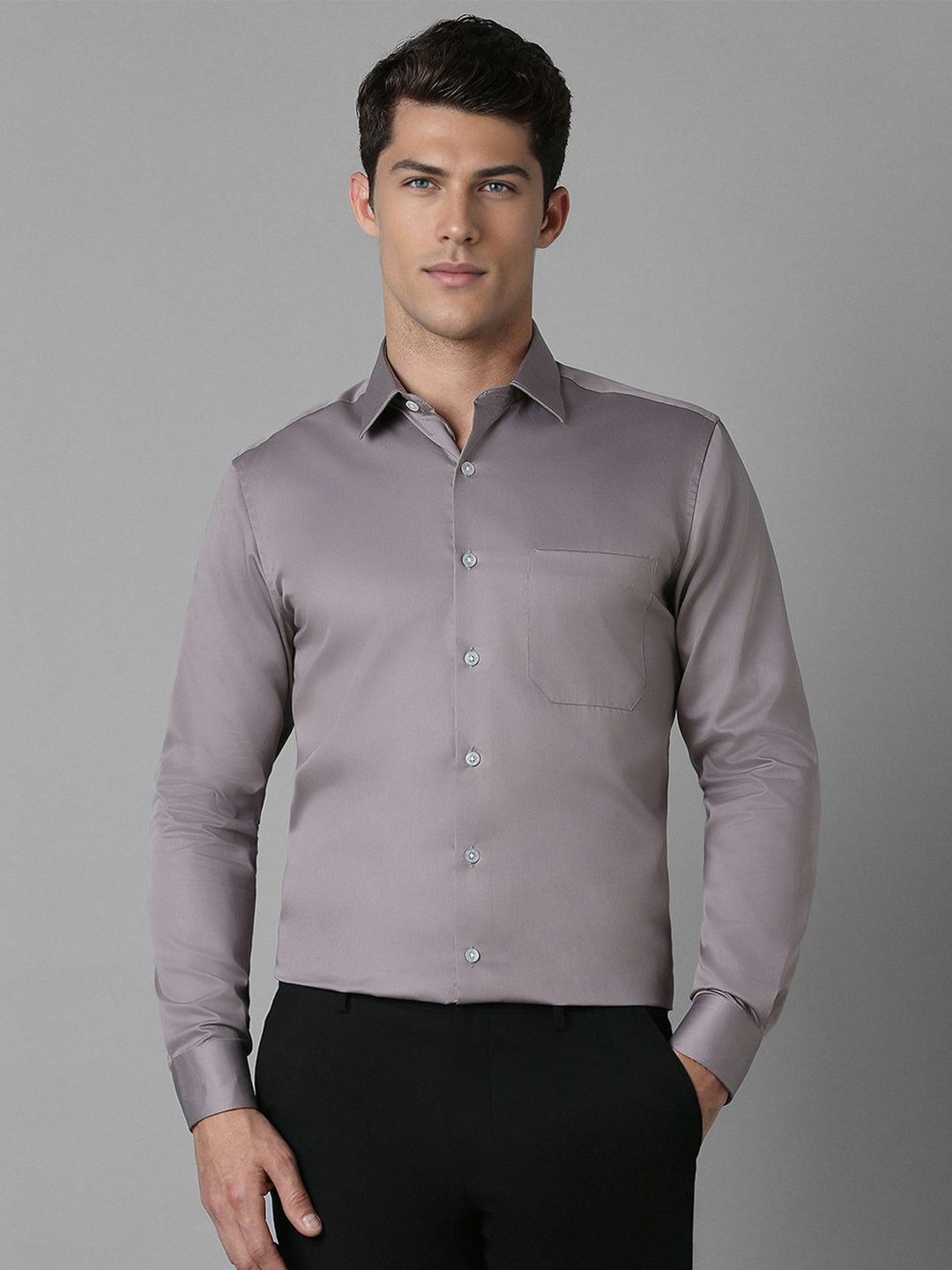 

Louis Philippe Men Spread Collar Solid Cotton Slim Fit Formal Shirt, Grey