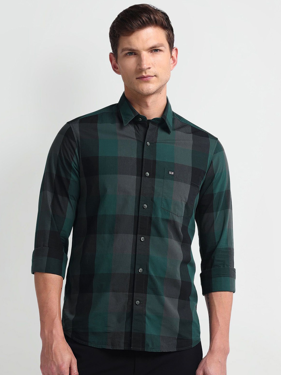 

Arrow Sport Men Smart Spread Collar Tartan Checked Cotton Slim Fit Casual Shirt, Green