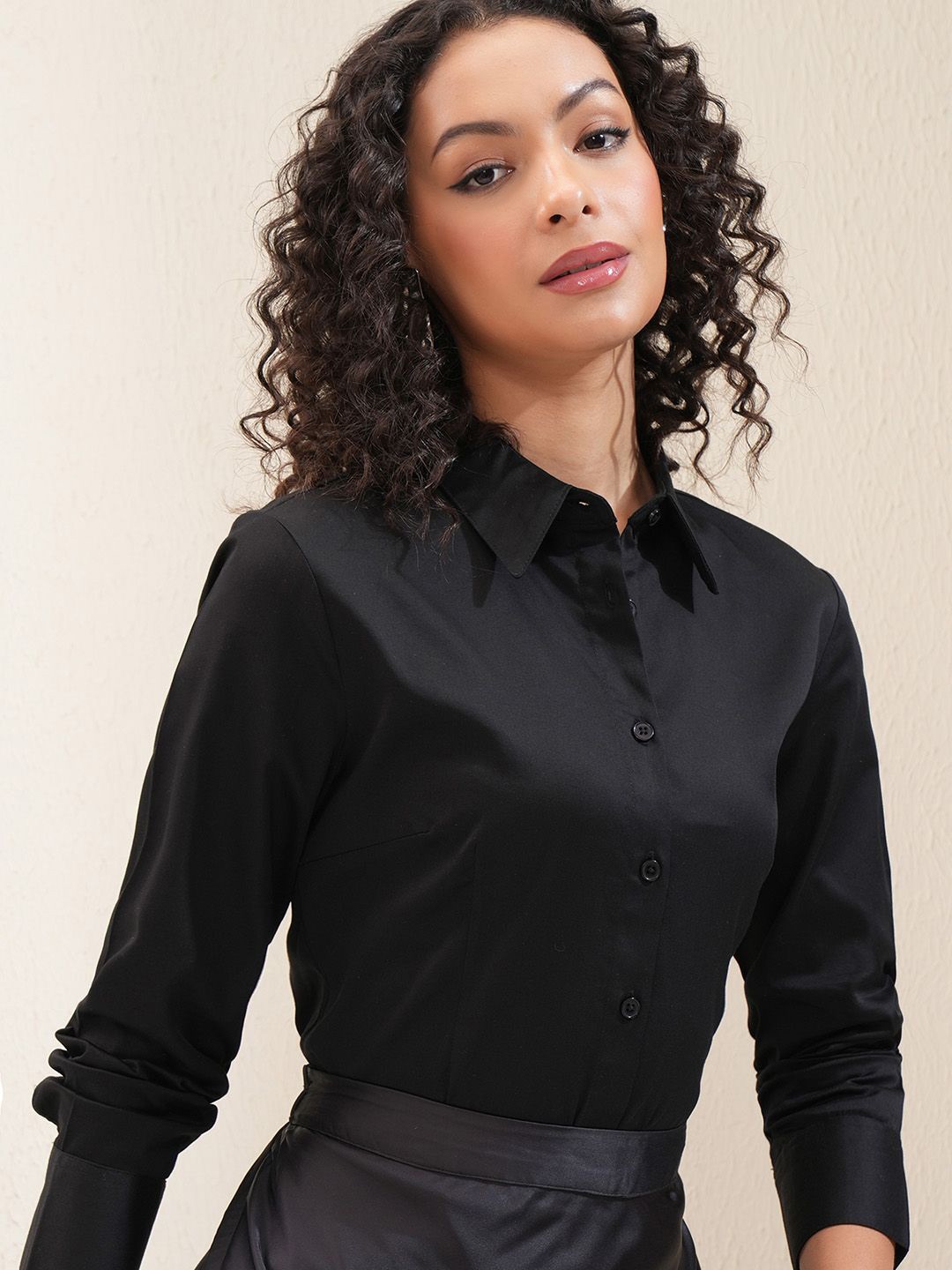 

Tokyo Talkies Women Black Solid Buttondown Satin Shirt