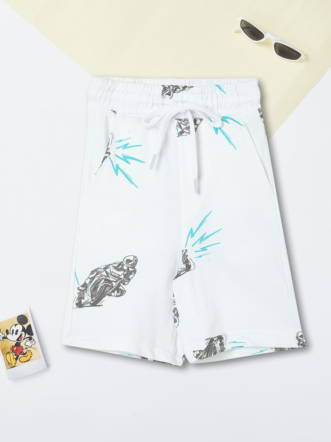 

max Boys Printed Shorts, White