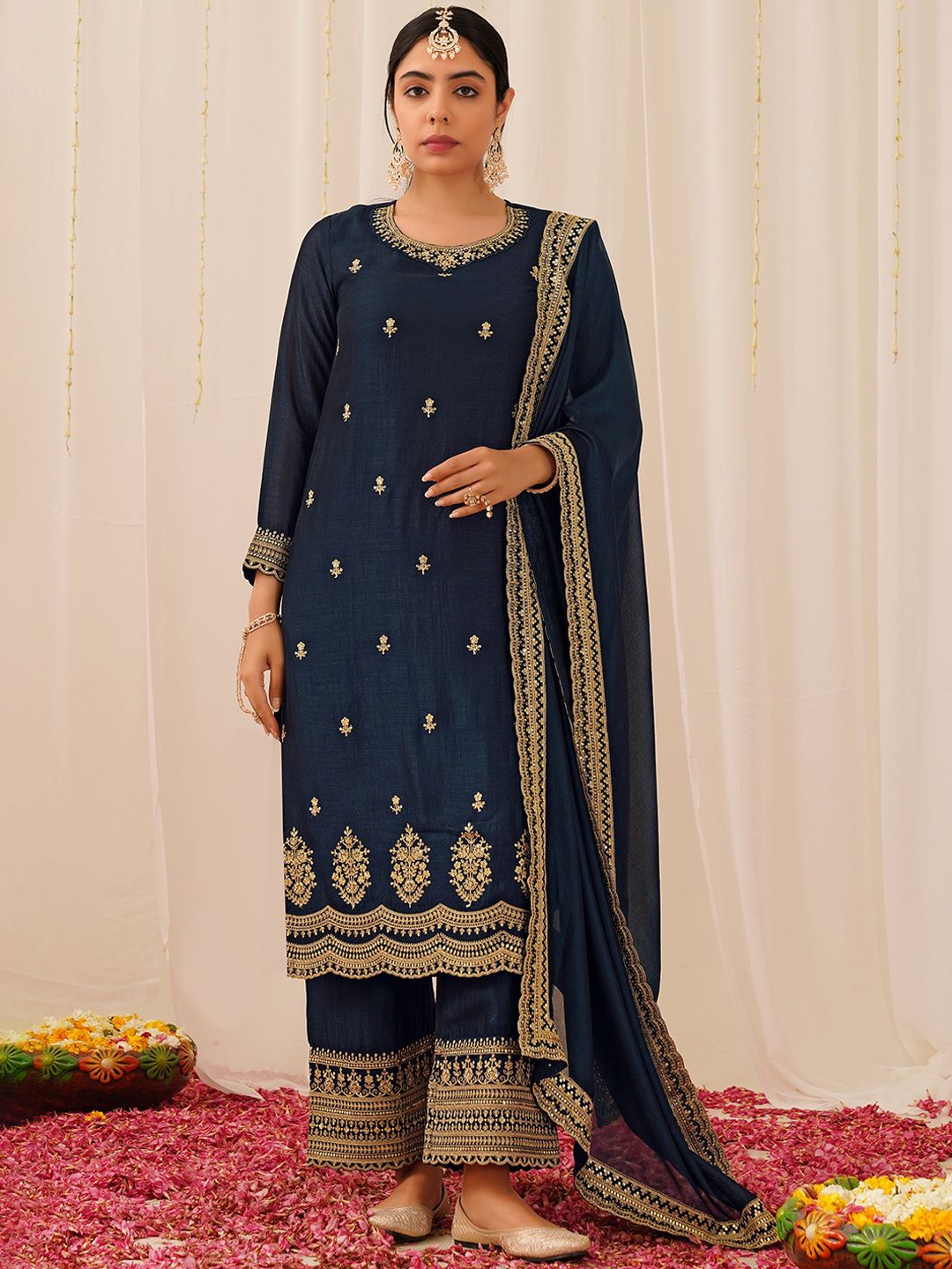 

KALINI Ethnic Motifs Embroidered Sequinned Straight Kurta with Palazzo & Dupatta, Teal