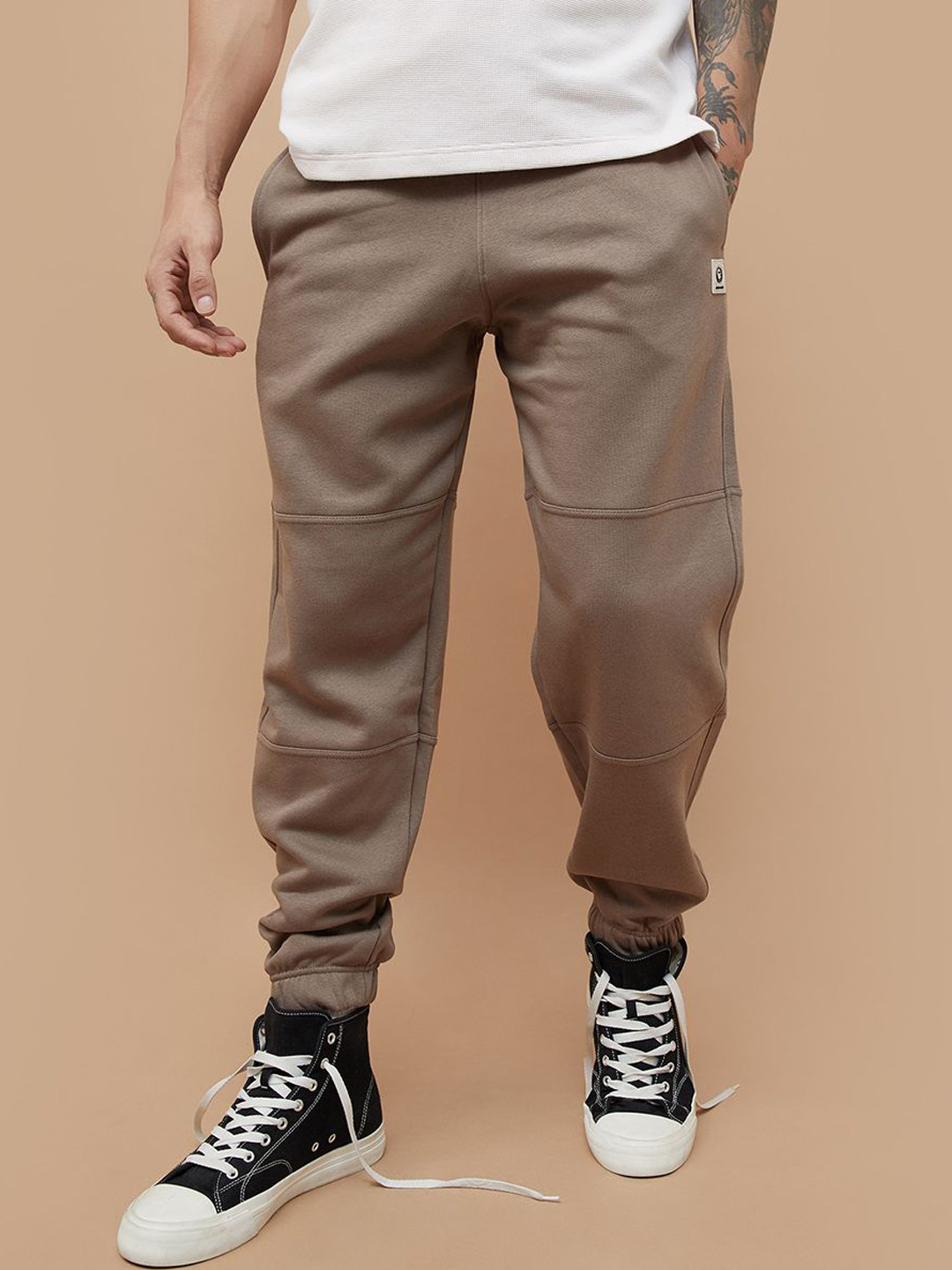 

SmileyWorld Men Printed Cotton Relaxed-Fit Joggers, Brown