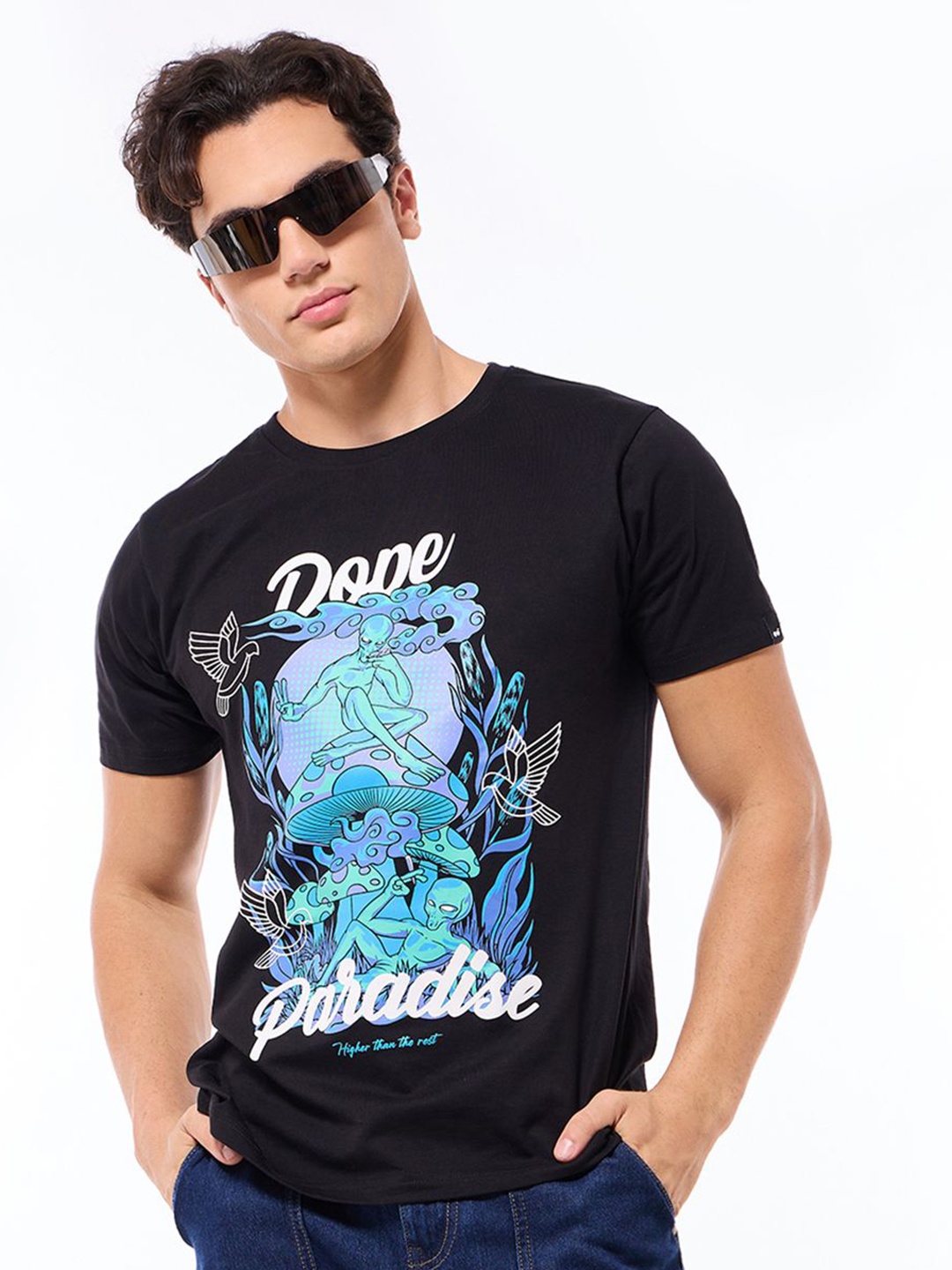 

Bewakoof Men Graphic Printed Round Neck Cotton T-shirt, Black