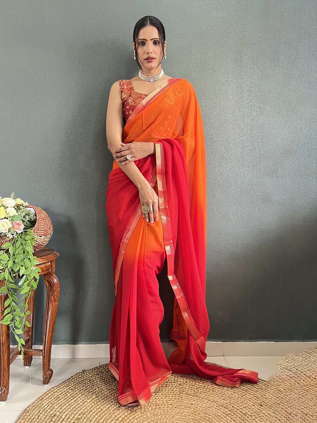 

Aika Pure Georgette Lace Holi Saree, Red