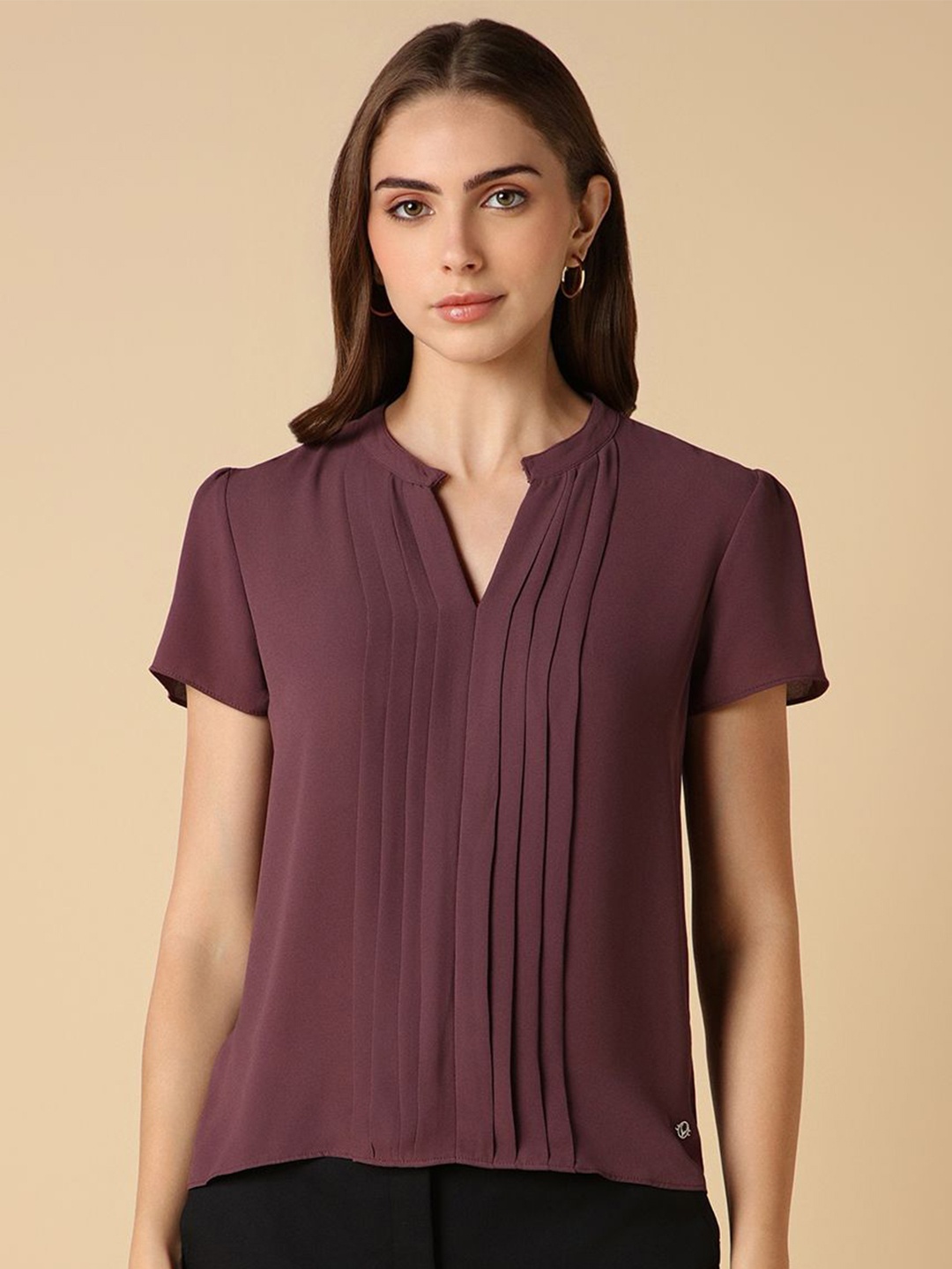 

Allen Solly Woman Solid Mandarin Collar Formal Top, Purple