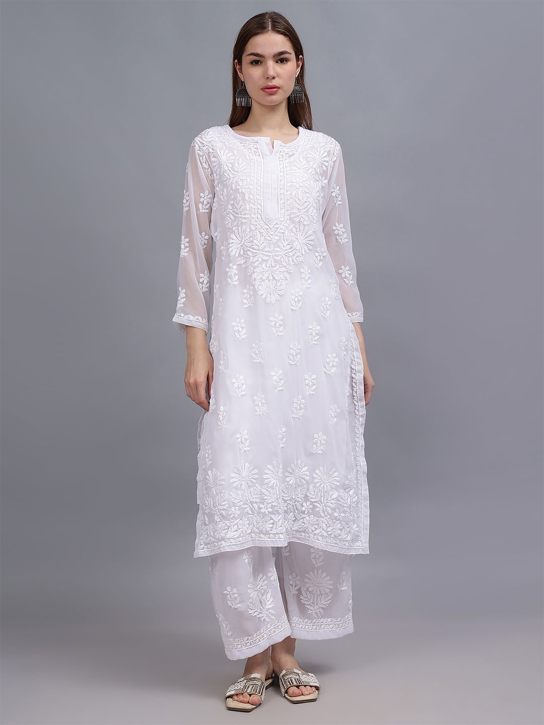 

Seva Chikan Ethnic Motifs Embroidered Regular Chikankari Straight Kurta with Palazzos, White