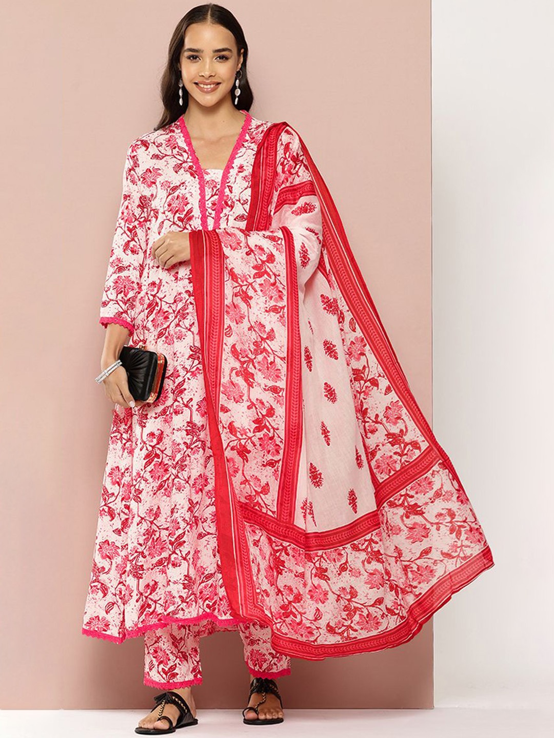 

PARTHVI Floral Printed Pure Cotton Anarkali Kurta with Trousers & Dupatta, Pink