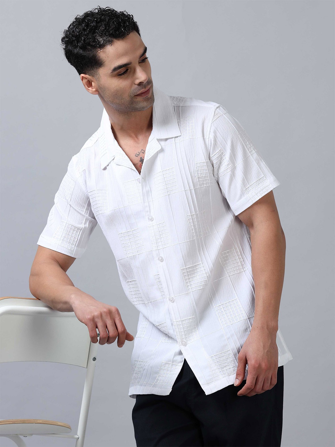 

SORATIA Men Opaque Striped Casual Shirt, White