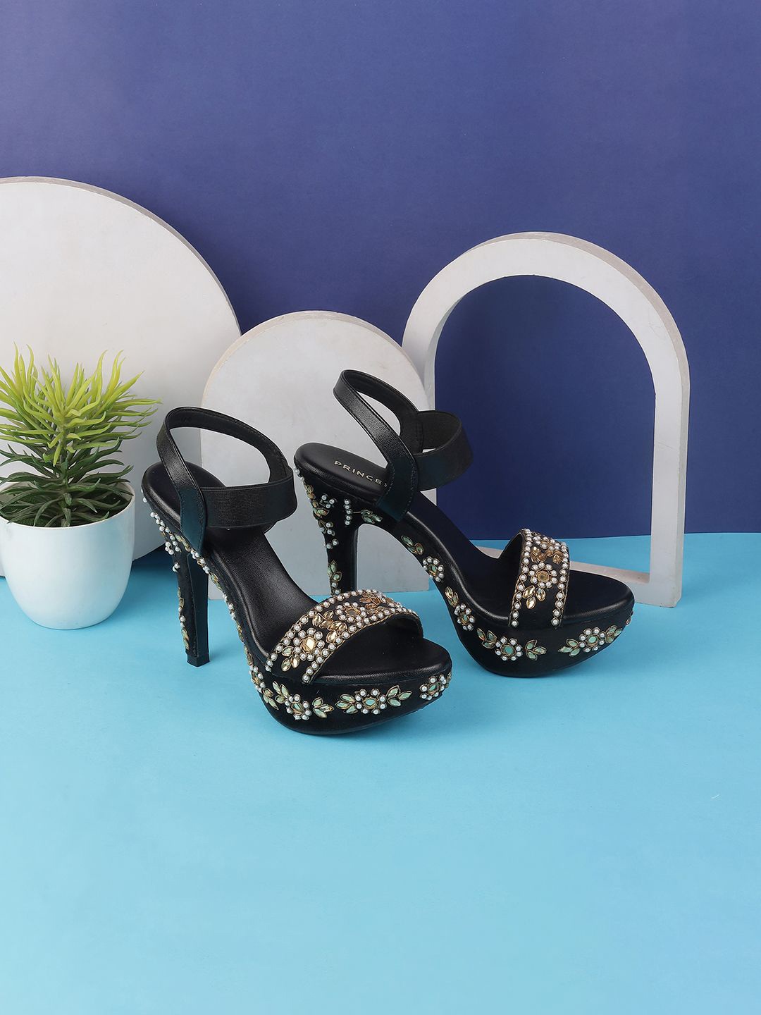 

Metro Women Embellished Stiletto Sandals, Black