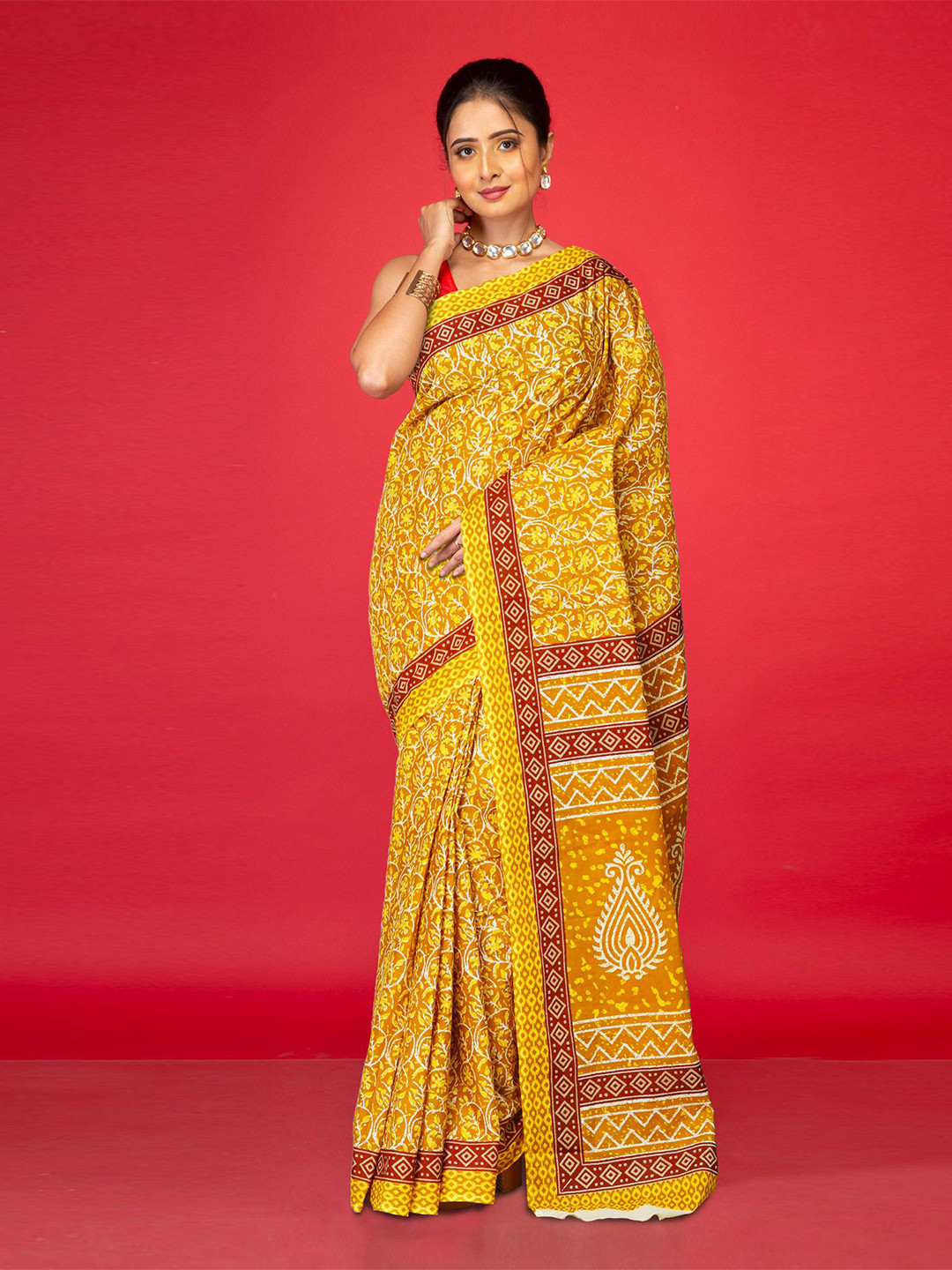 

Unnati Silks Ethnic Motifs Pure Cotton Handloom Block Print Saree, Yellow