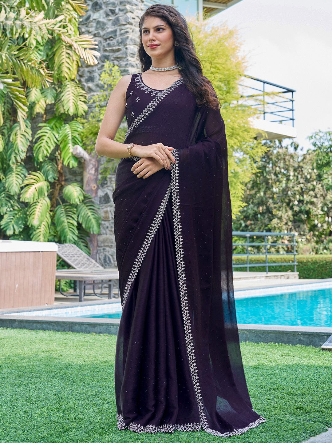 

Anouk Embellished Beads and Stones Pure Chiffon Saree, Purple