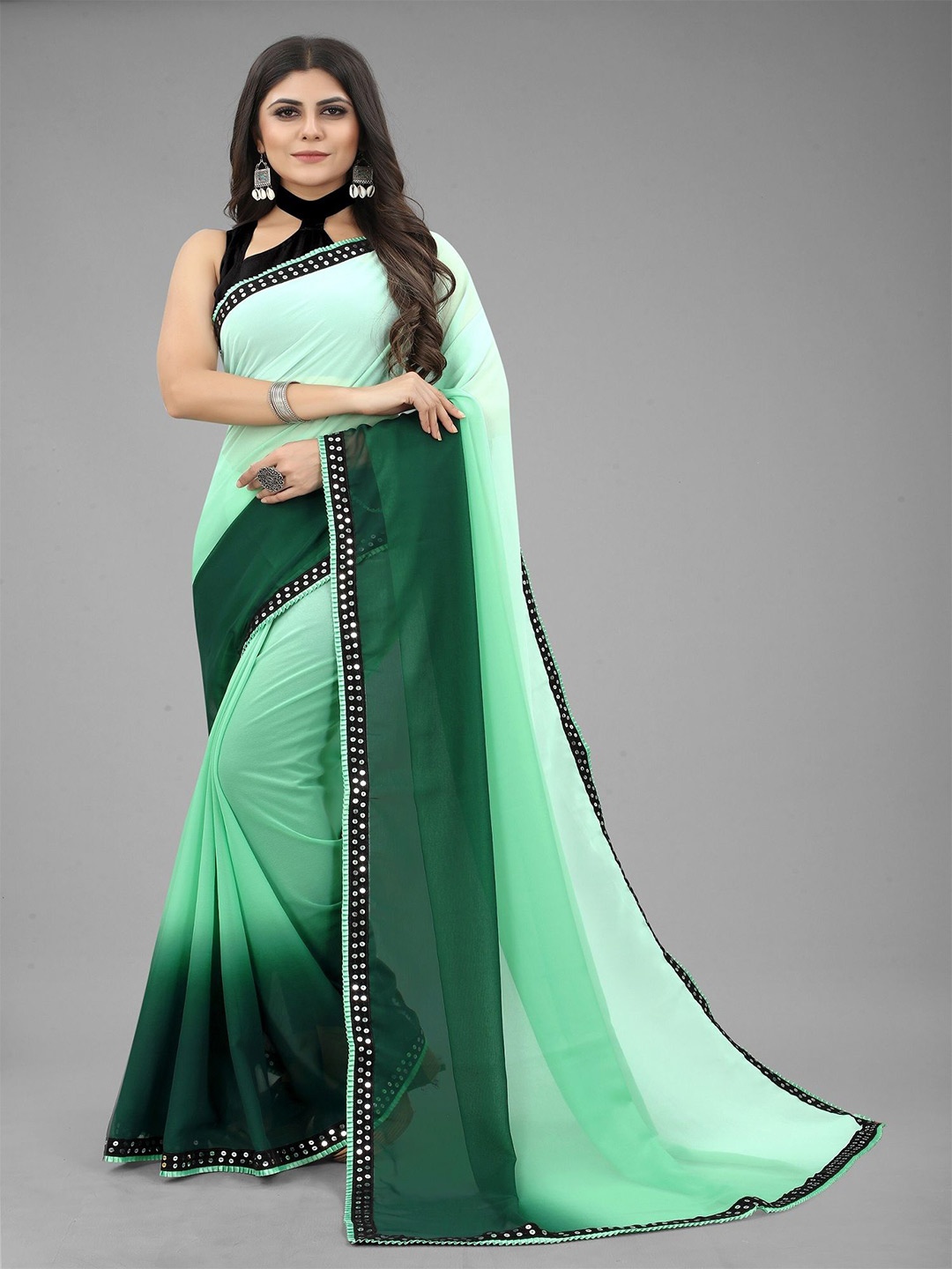 

Aika Ombre Colourblocked Mirror Work Pure Georgette Saree, Green